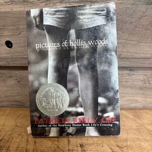 Pictures of Hollis Woods by Patricia Reilly Giff Pre-read Paperback Book